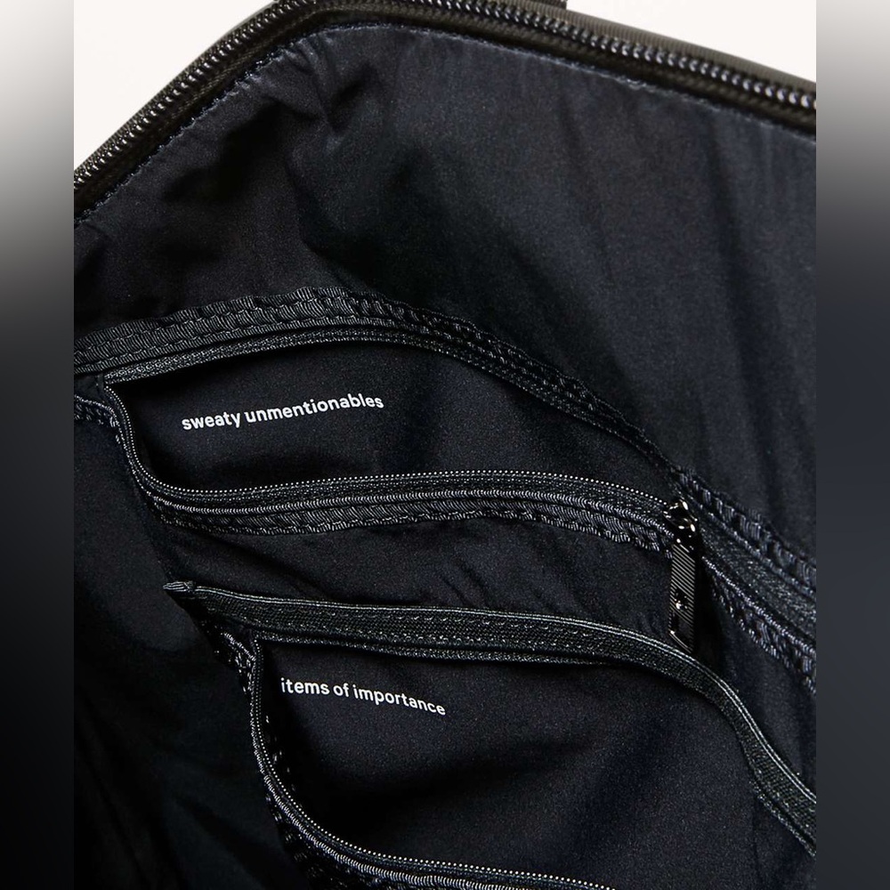 Lululemon Free To Be Bag - Dark Olive - Picture 4 of 7